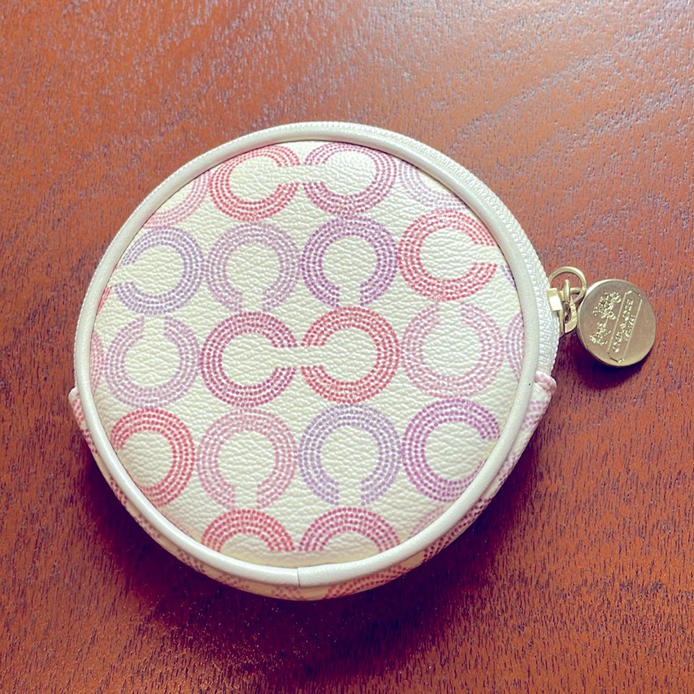 Round Waverley Mini Coin Purse